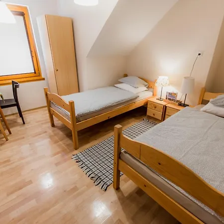 Hiša za goste Kozmus 3*