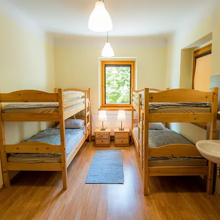 Kozmus Hiša za goste 3*