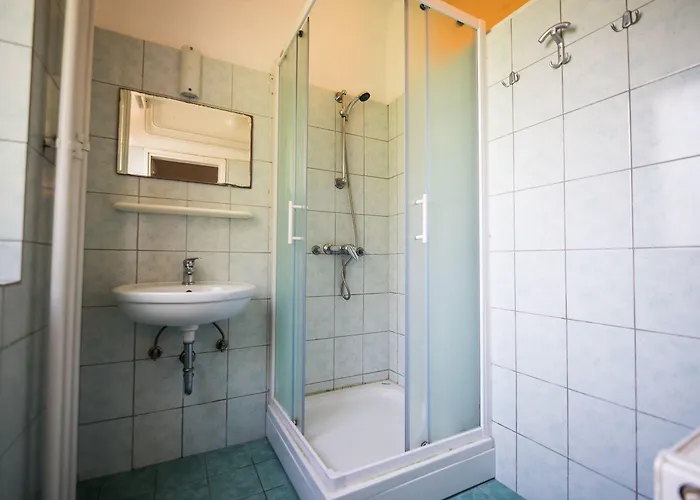 Kozmus Gæstehus Brestanica