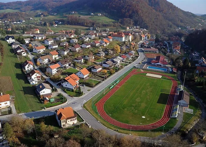 Kozmus Гостевой дом 3*