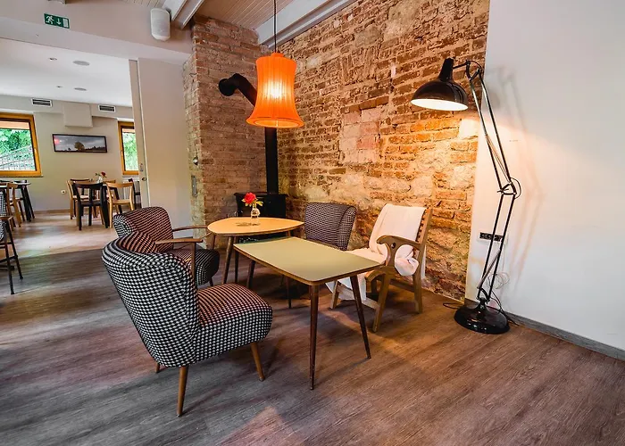 Kozmus 3* Brestanica